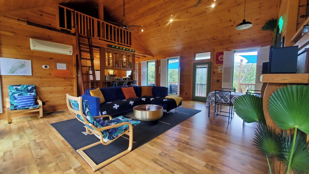 Photo of Bedroom in Benton