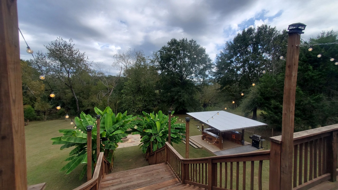 Photo of Others in Benton