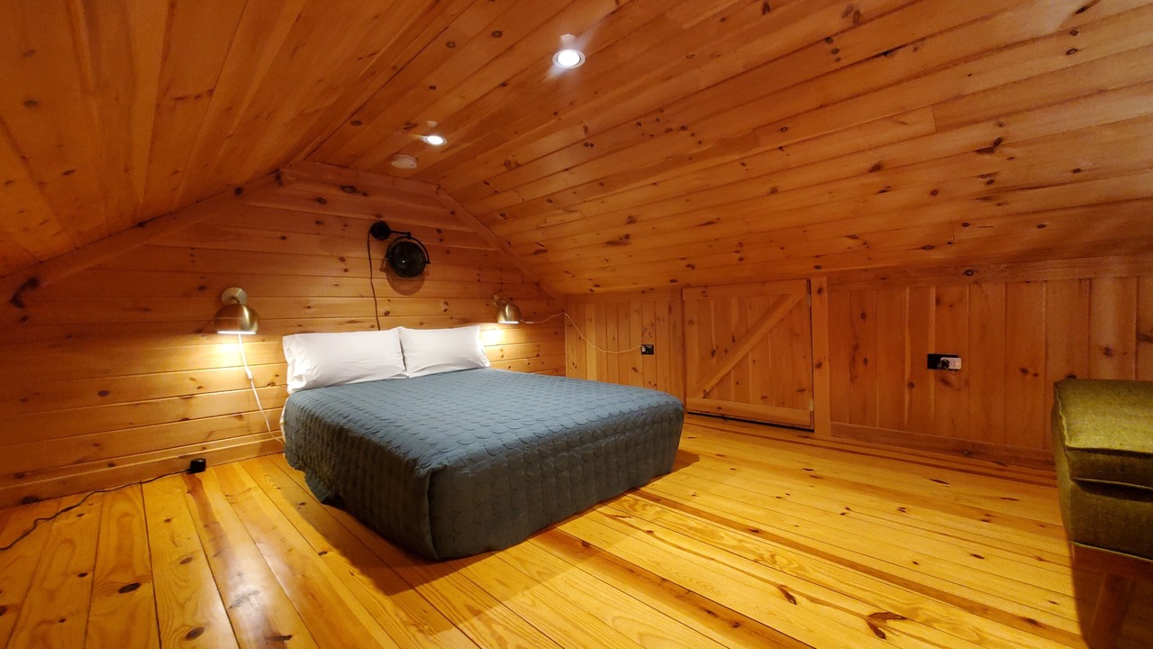 Photo of Others in Benton