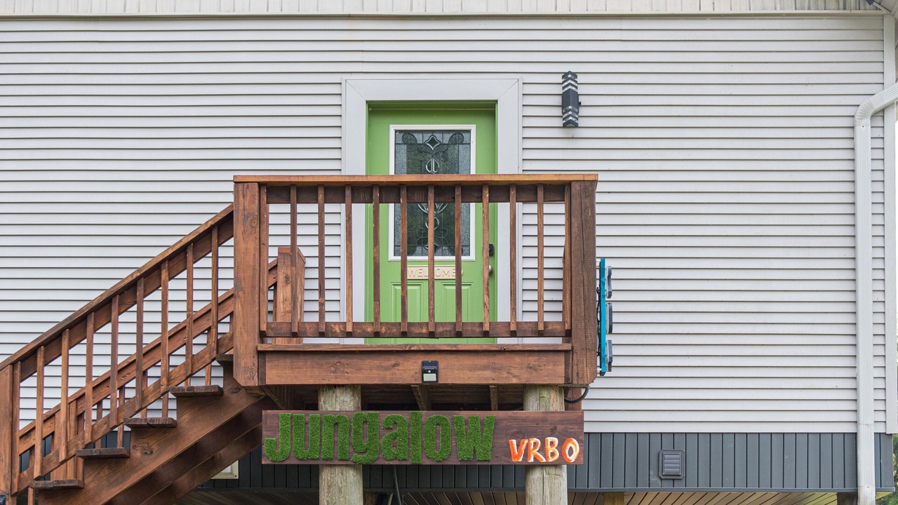 Photo of Others in Benton