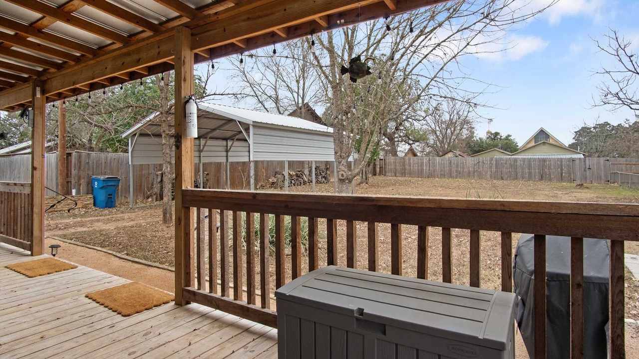 Photo of Patio Balcony in Bandera