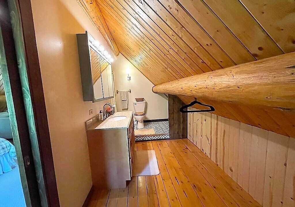 Photo of Bathroom in Lake Geneva