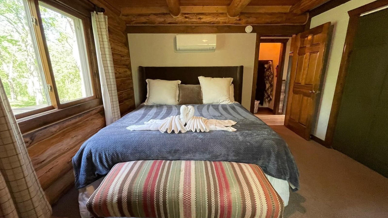 Photo of Bedroom in Lake Geneva