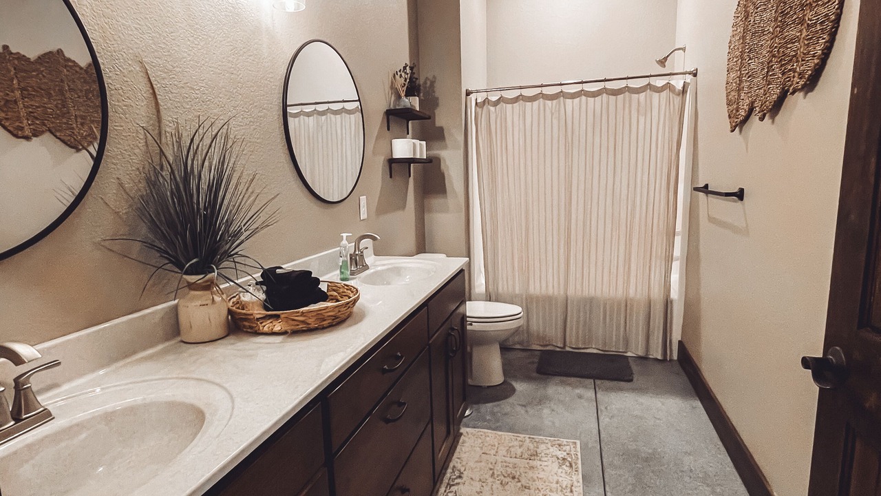 Photo of Bathroom in Clay County