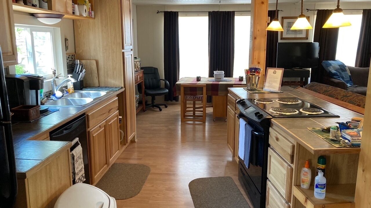 Photo of Kitchen in Plush