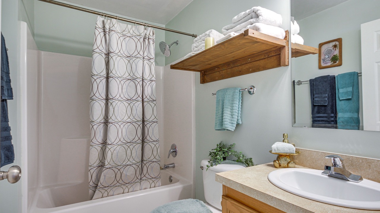 Photo of Bathroom in Leesville