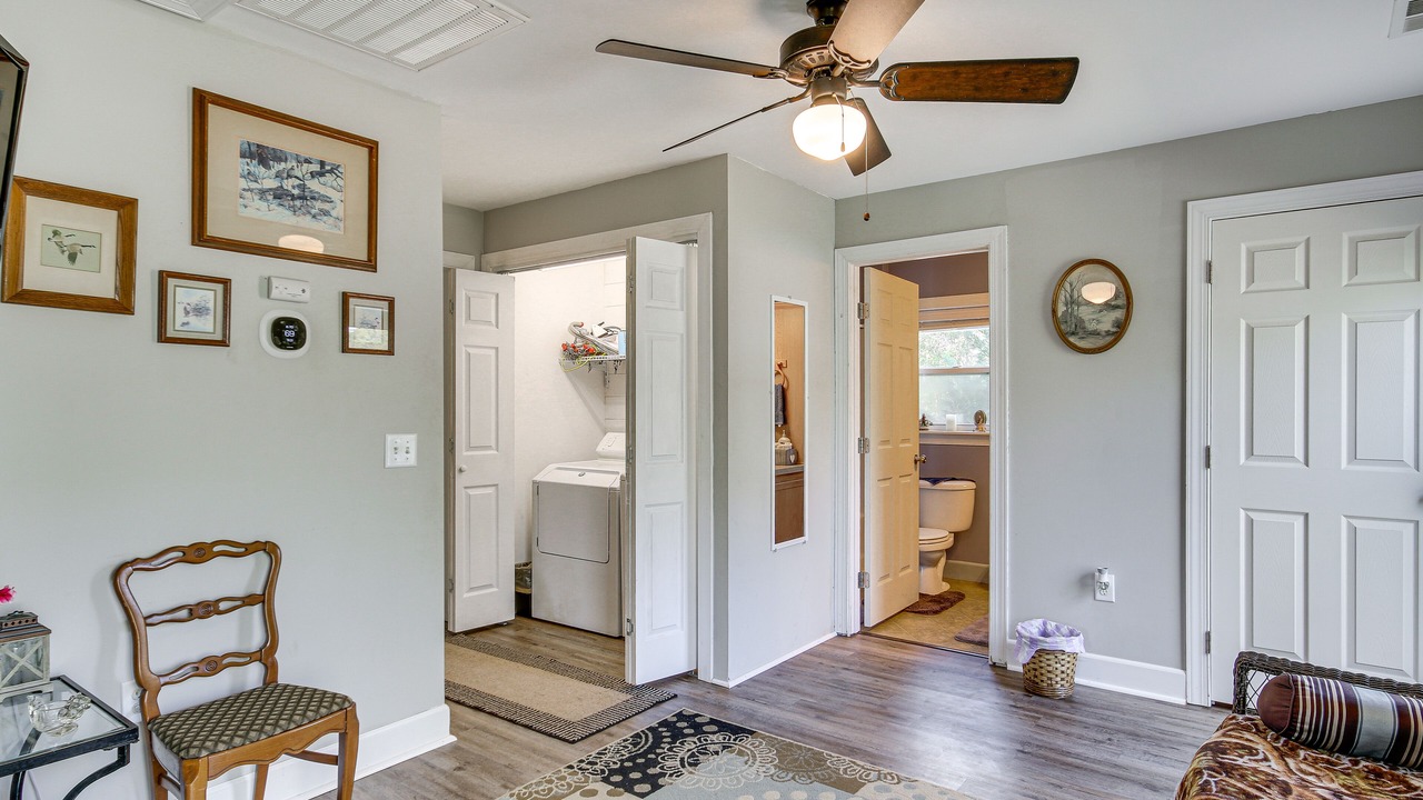 Photo of Livingroom in Leesville