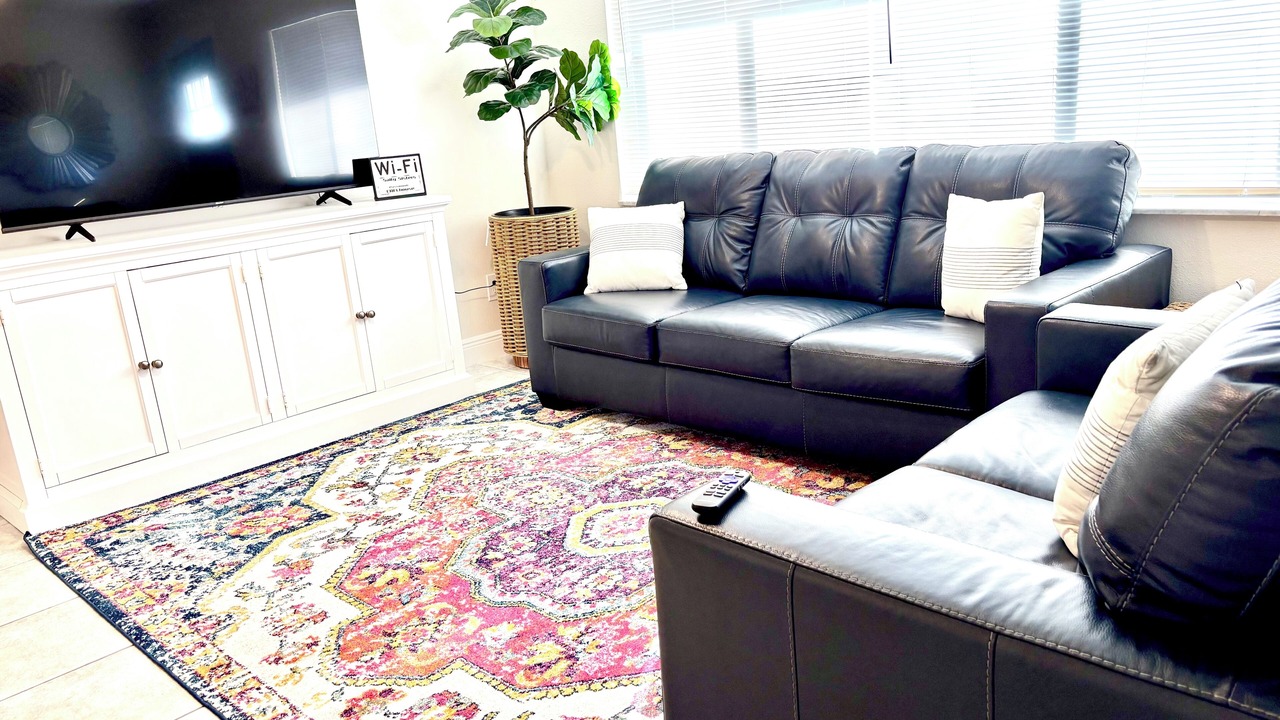 Photo of Livingroom in Indian Waters