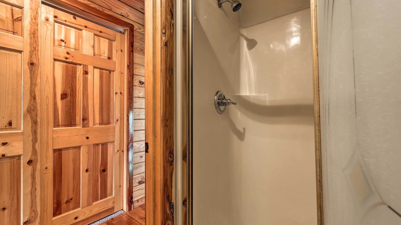 Photo of Bathroom in Berryville