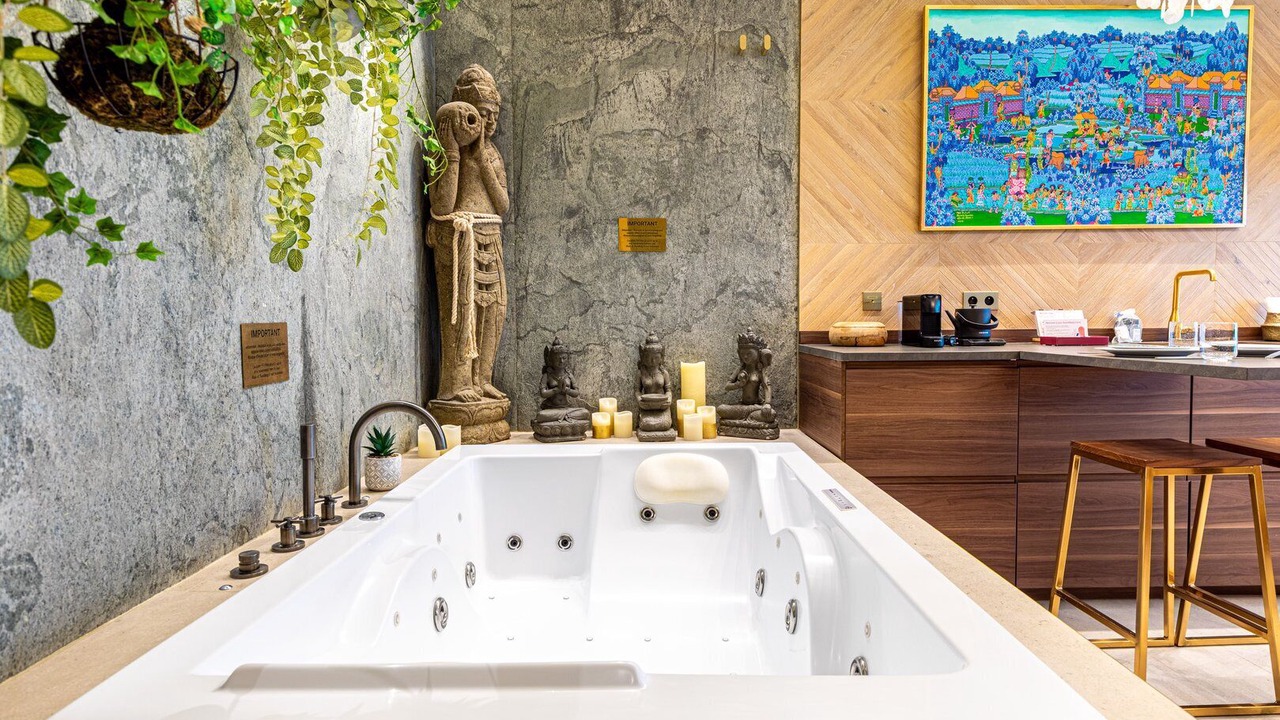 Photo of Bathroom in Val-de-Grace