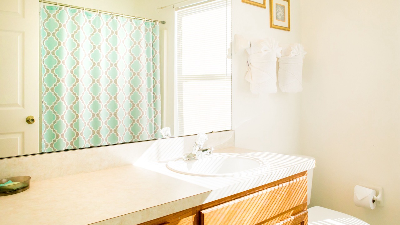Photo of Bathroom in Lake Berkley
