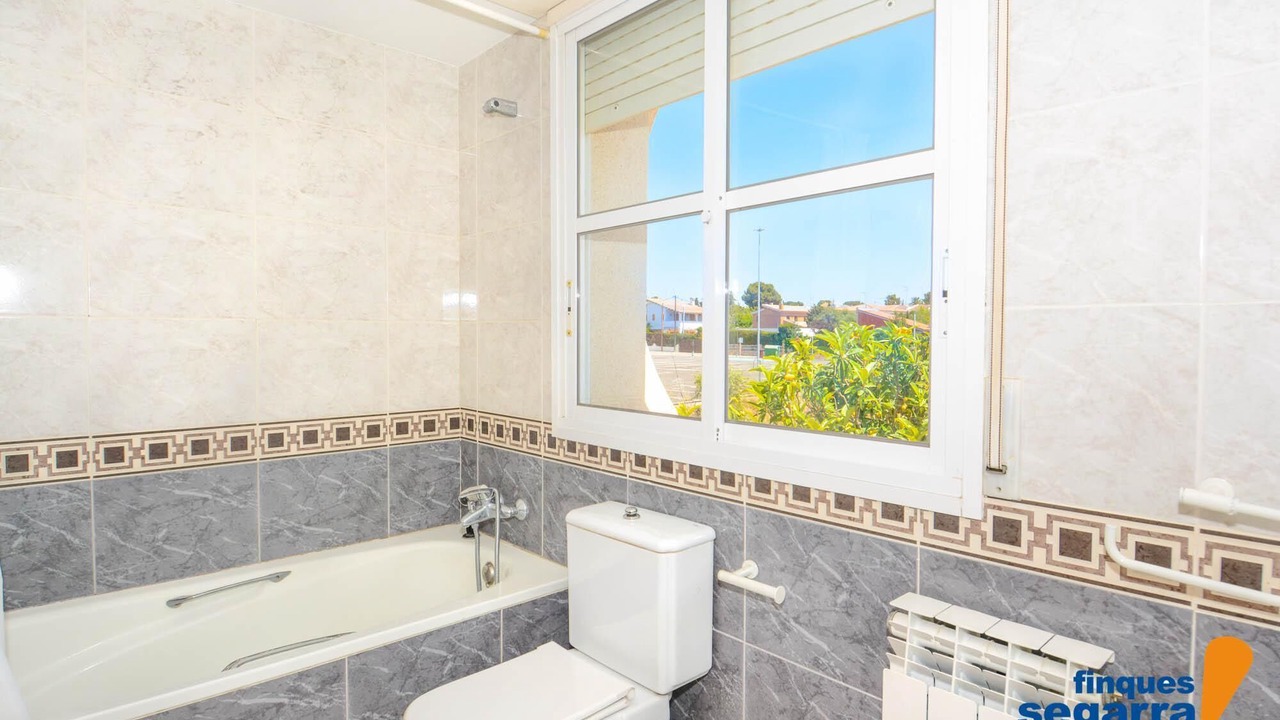 Photo of Bathroom in El Roc de Sant Gaieta