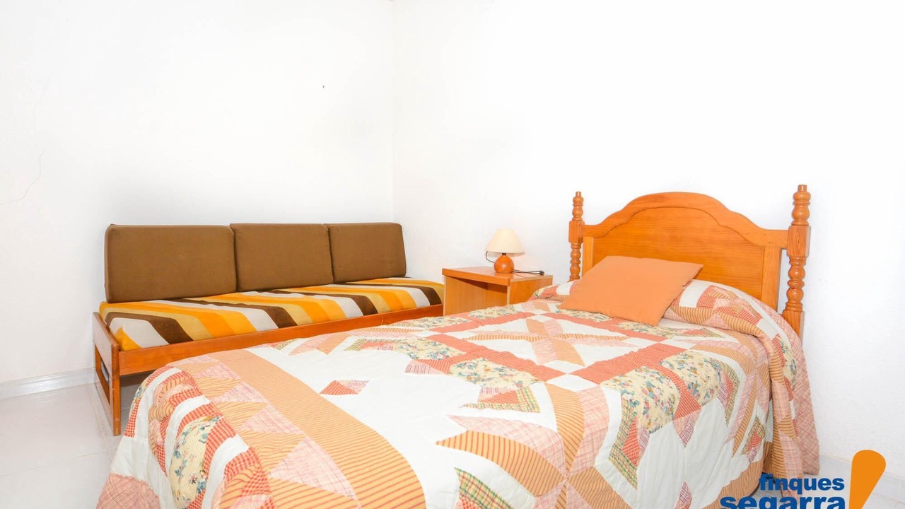 Photo of Bedroom in El Roc de Sant Gaieta