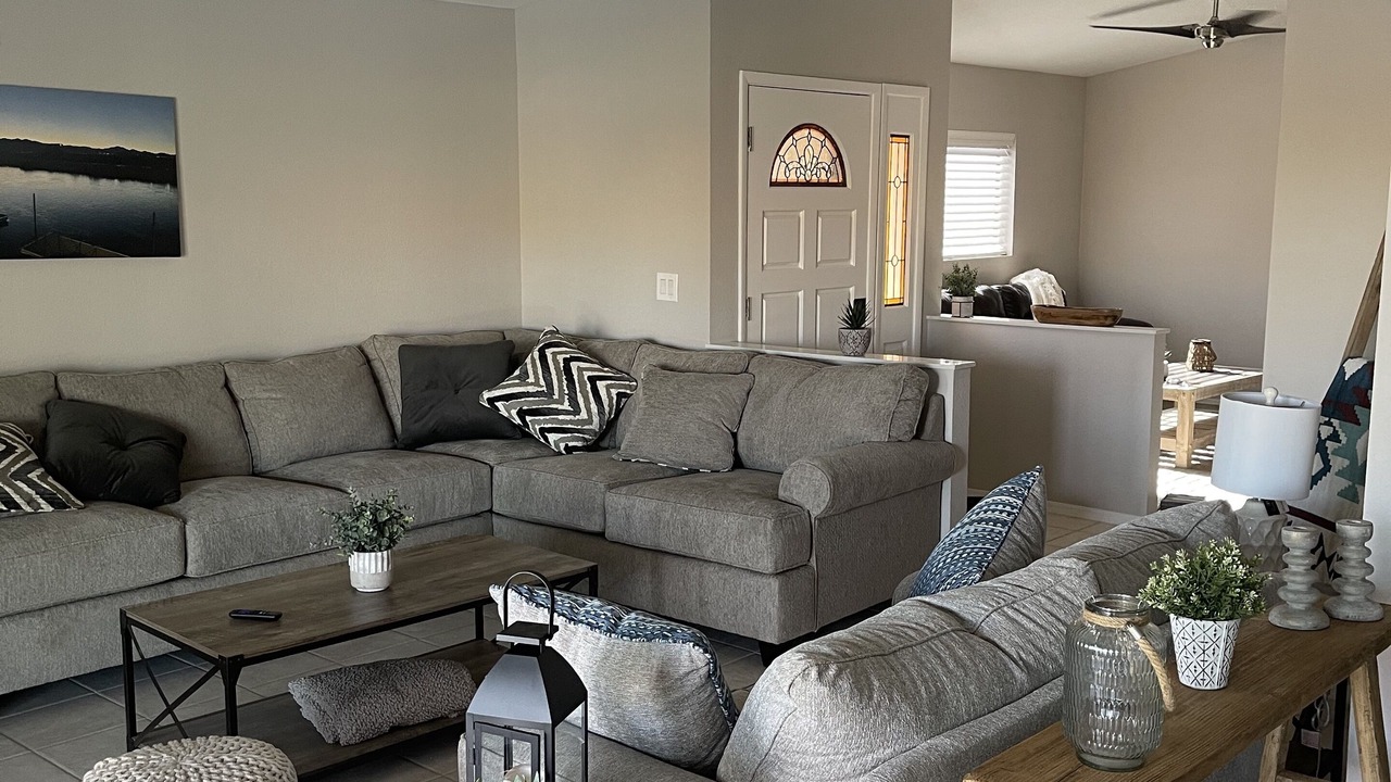 Photo of Livingroom in Bullhead City