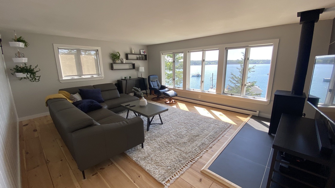 Photo of Livingroom in Cushing