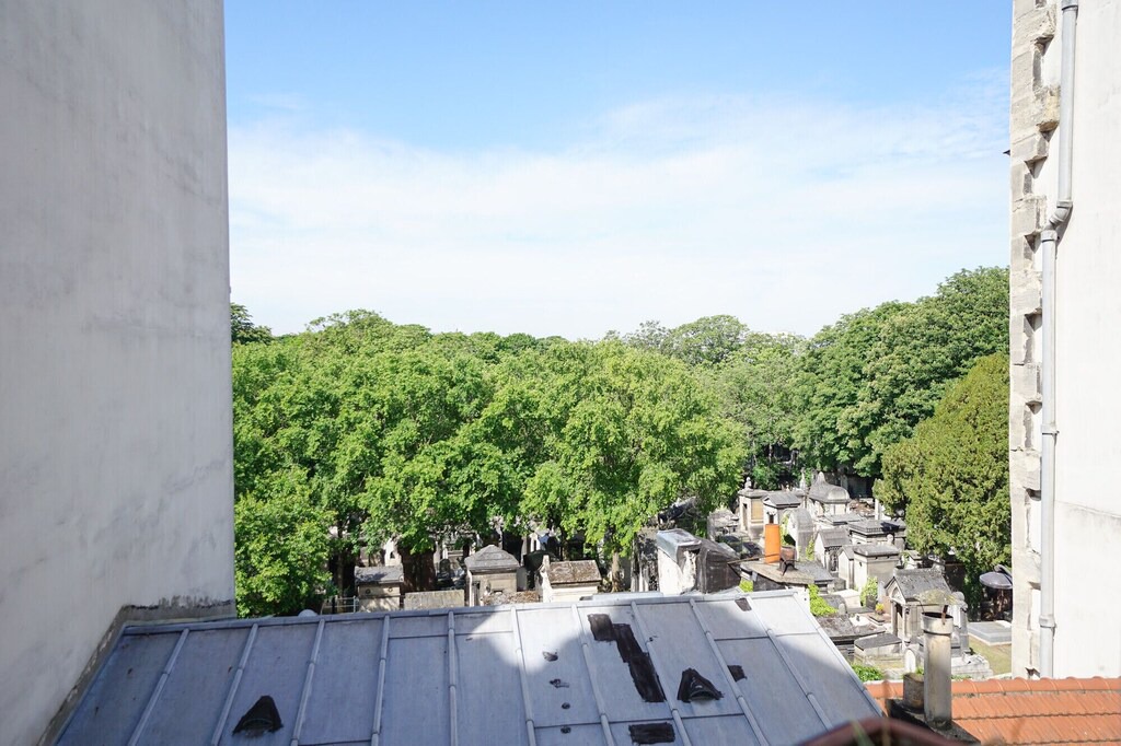 Photo of Patio Balcony in Montmartre