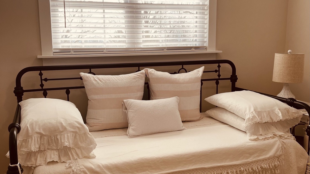 Photo of Bedroom in East Ridge