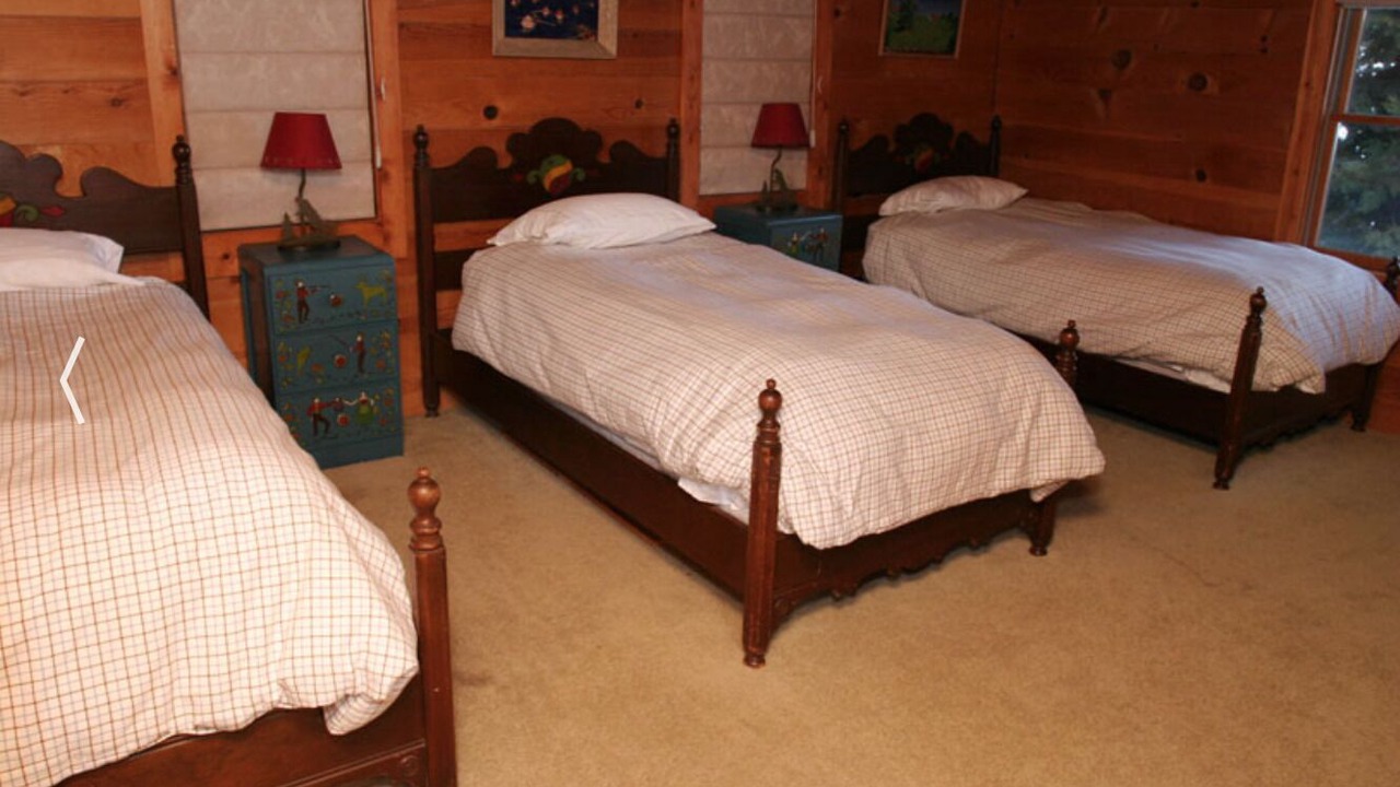 Photo of Bedroom in Homewood