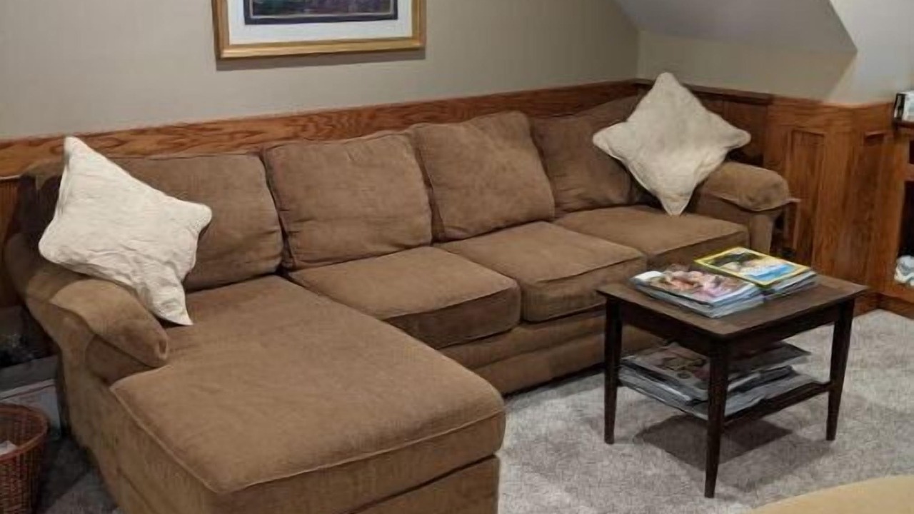 Photo of Livingroom in Northwest Raleigh