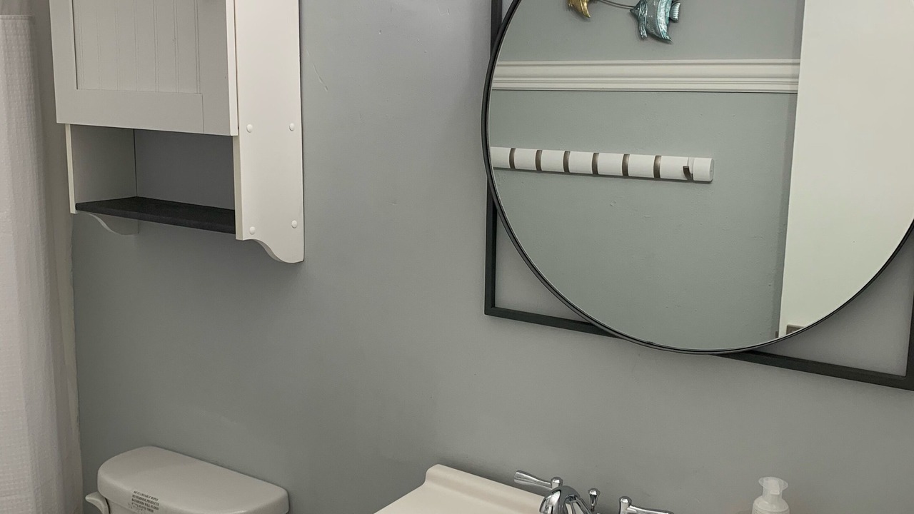 Photo of Bathroom in Oak Point