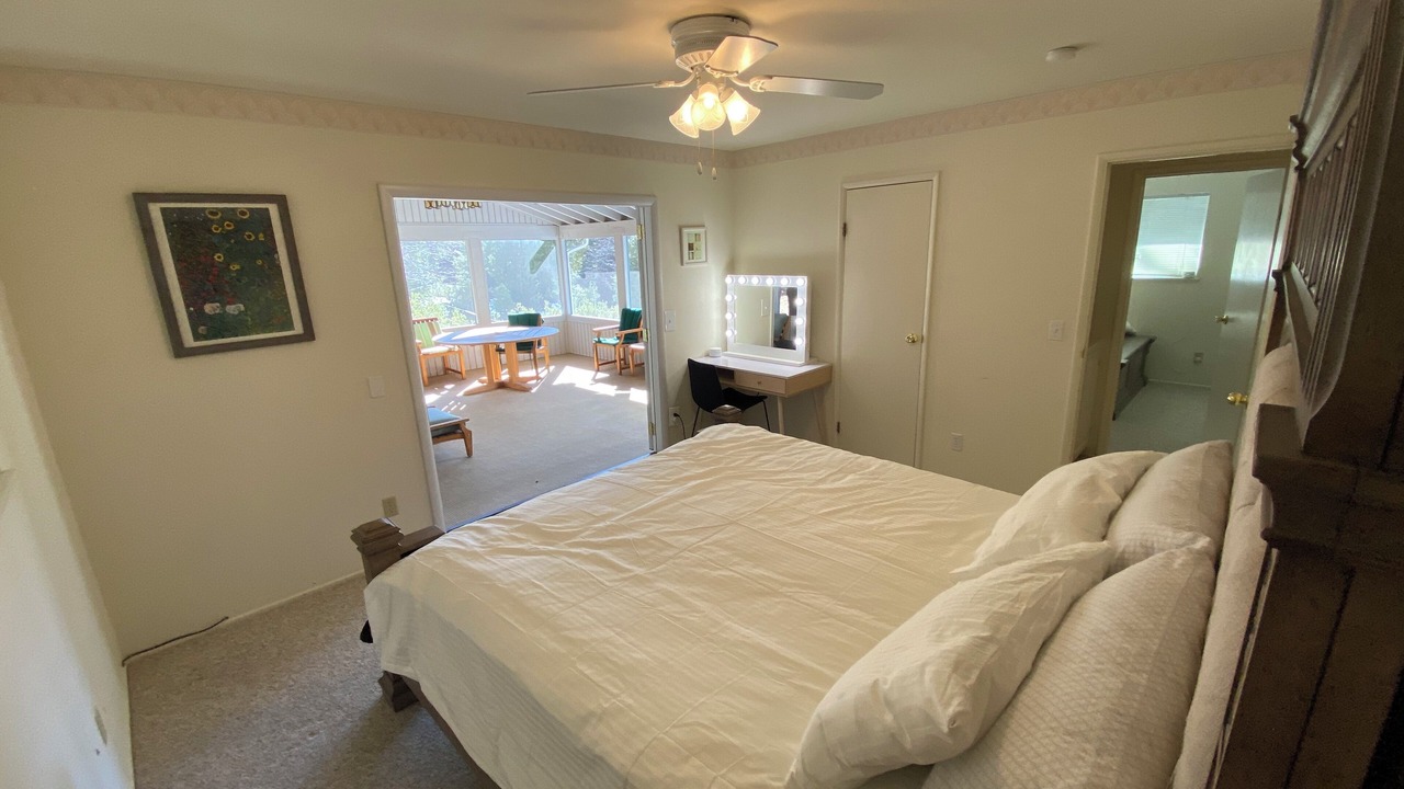 Photo of Bedroom in Fern Valley