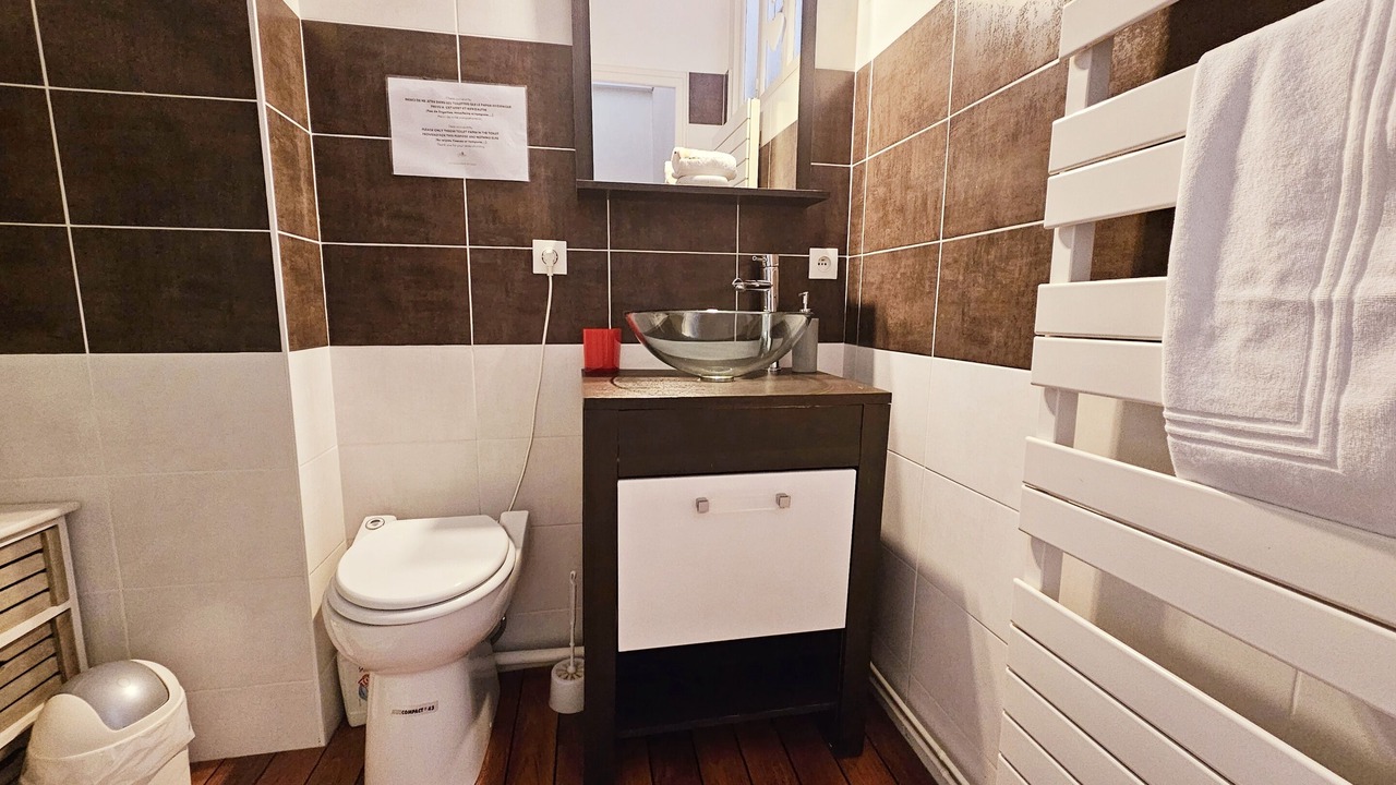 Photo of Bathroom in Angouleme