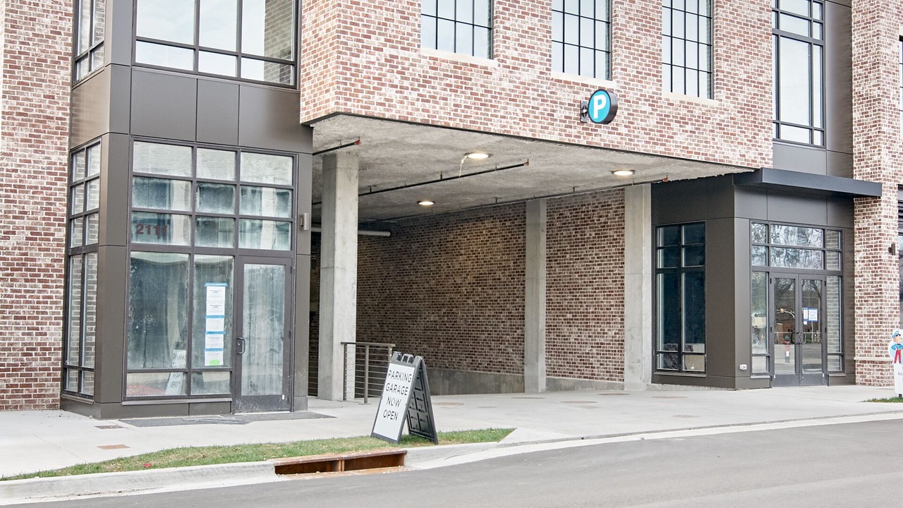 Photo of Outdoor in Hillsboro West End