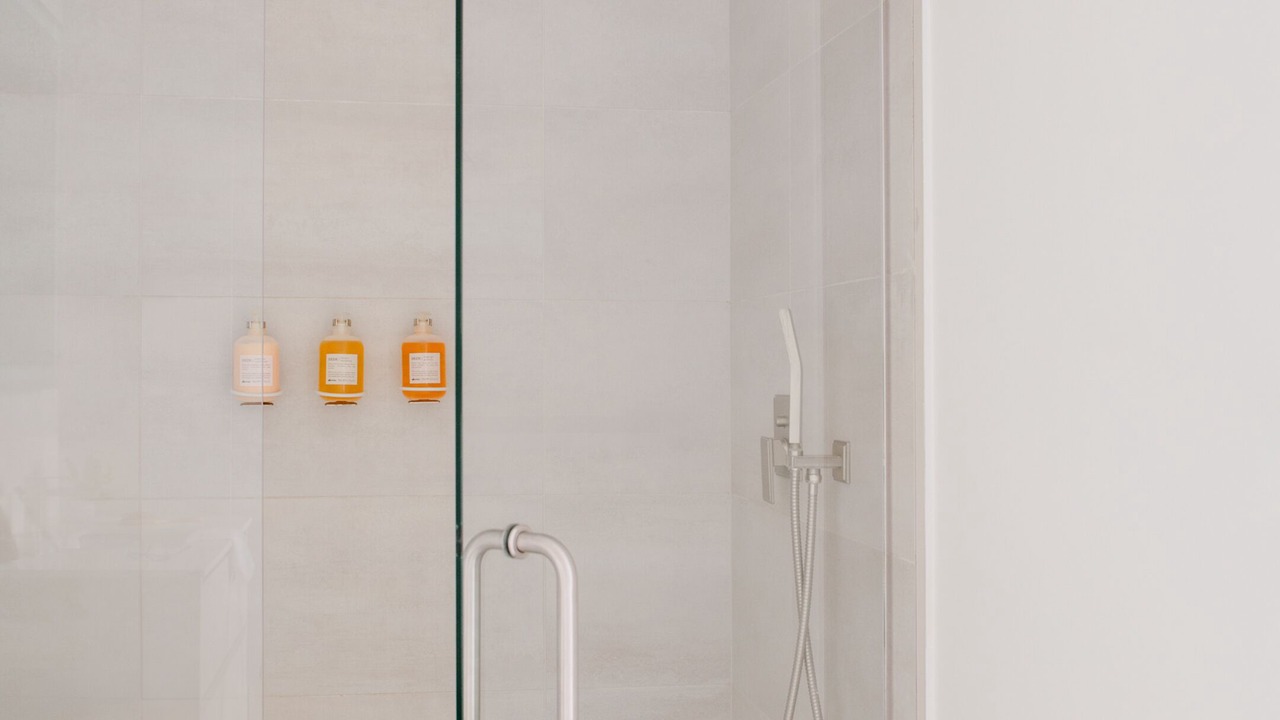 Photo of Bathroom in West Avenue