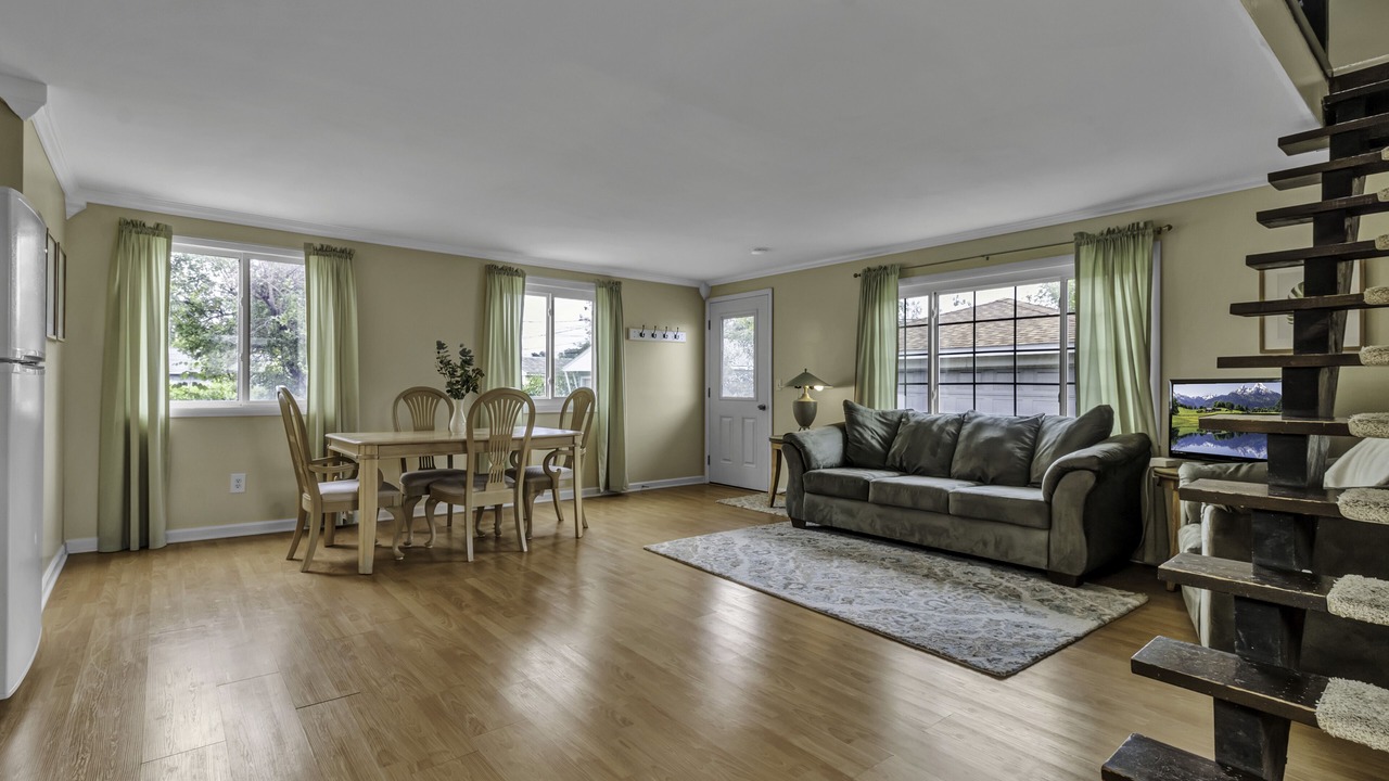 Photo of Bedroom in Tonawanda