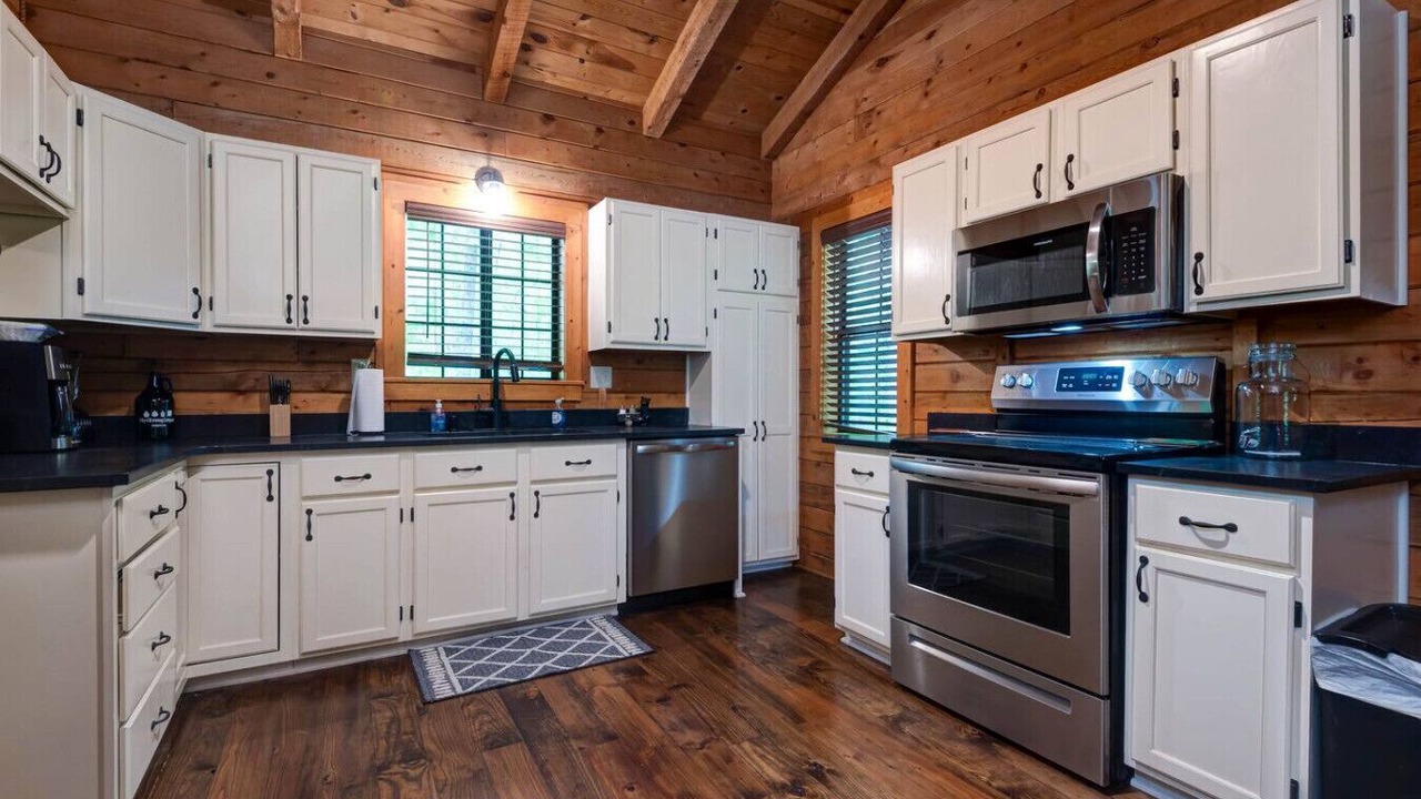 Photo of Kitchen in Lampe