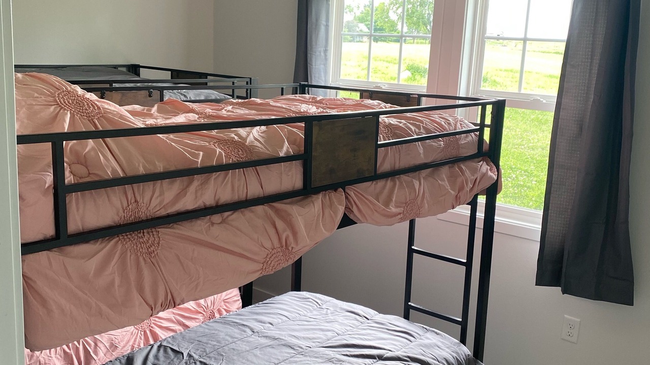 Photo of Bedroom in Sun Valley Lake