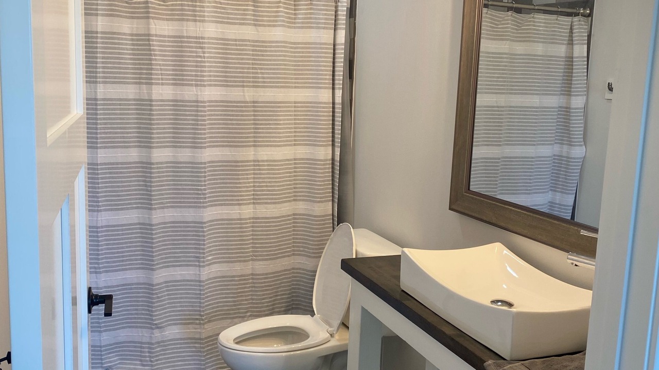 Photo of Bathroom in Sun Valley Lake