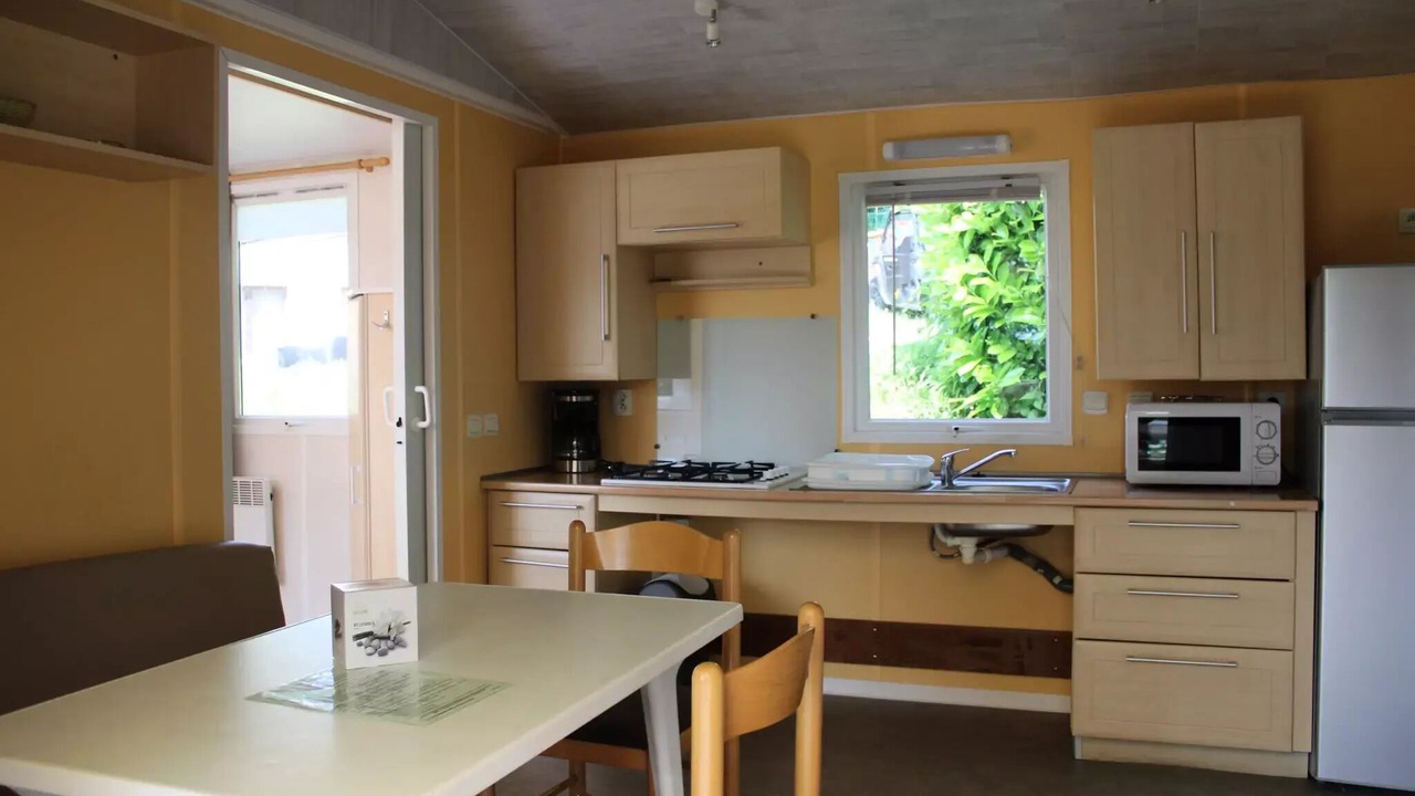 Photo of Kitchen in Miribel-les-Echelles