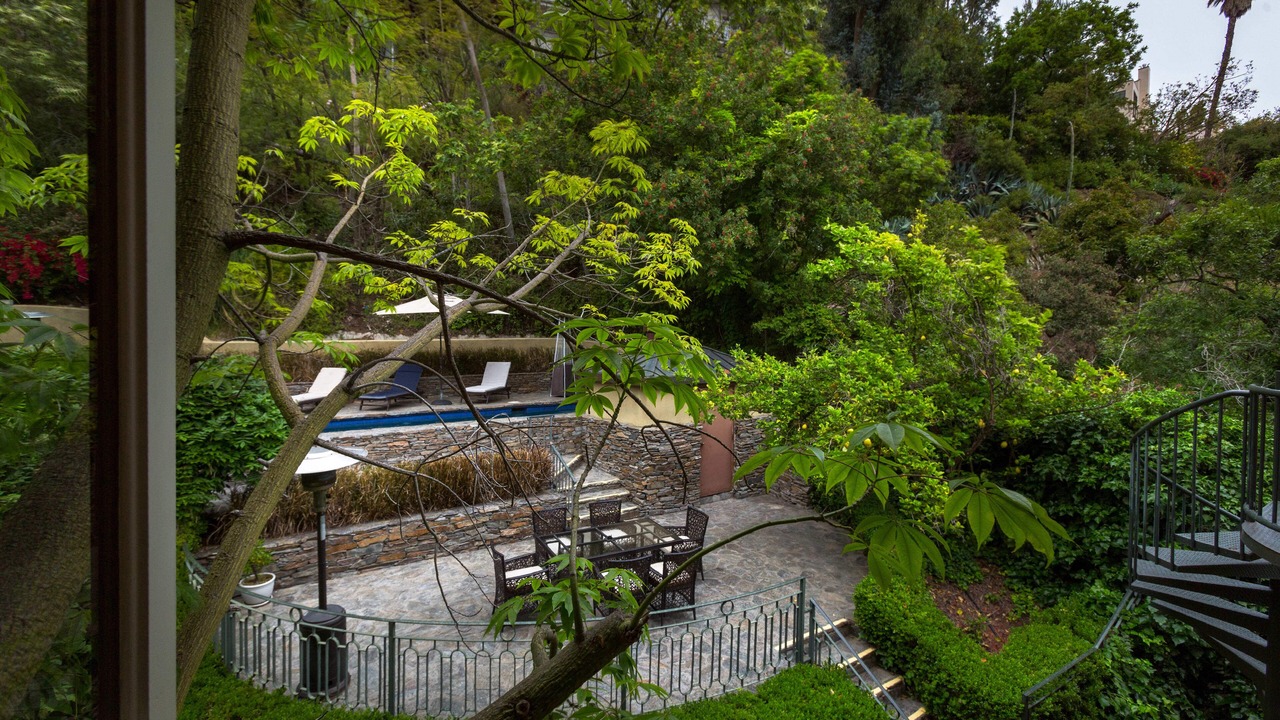 Photo of Outdoor in Beverly Glen