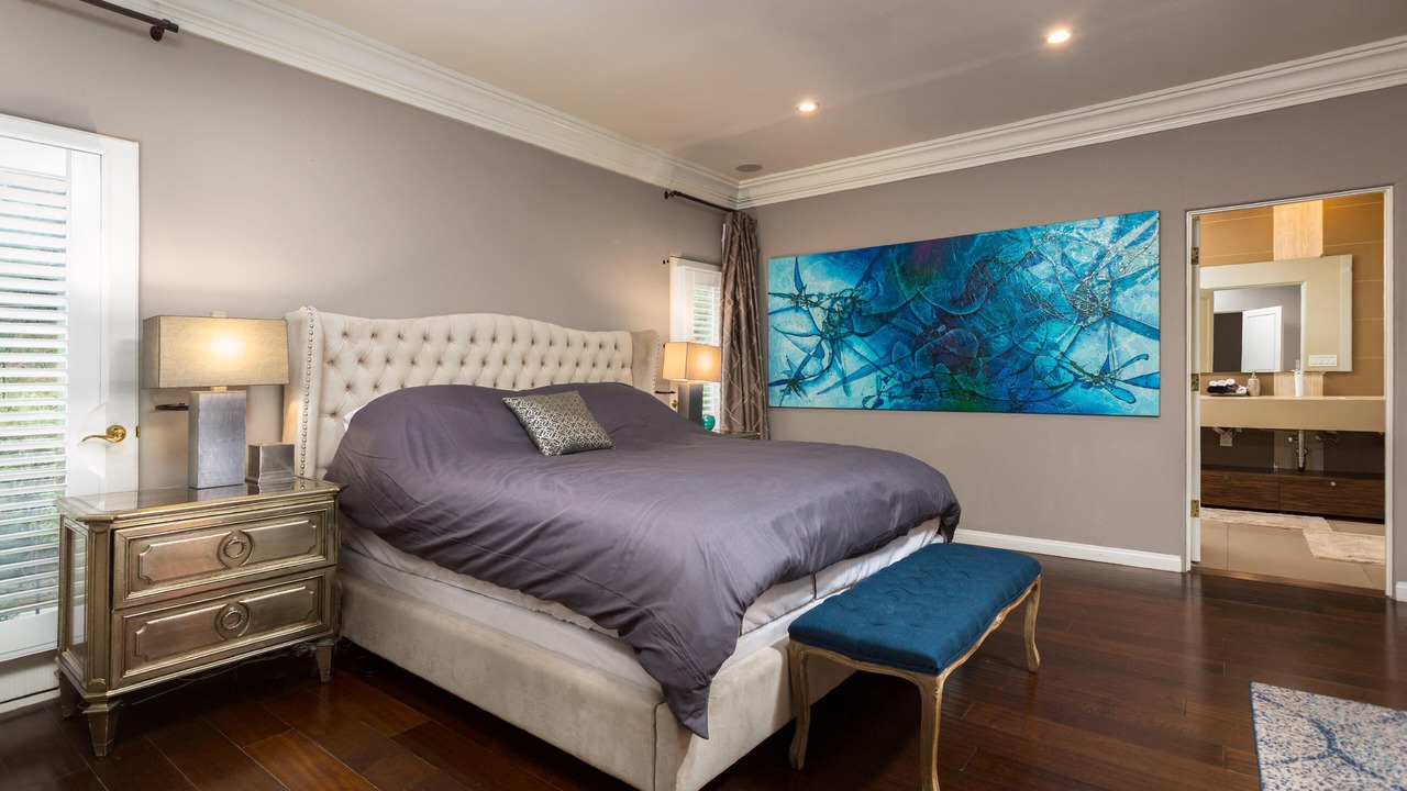 Photo of Bedroom in Beverly Glen