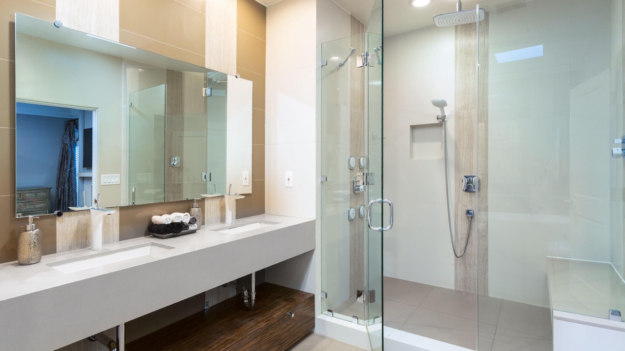 Photo of Bathroom in Beverly Glen