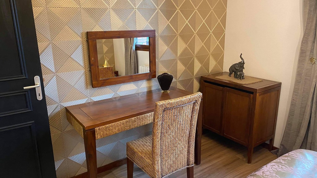 Photo of Bedroom in Preures