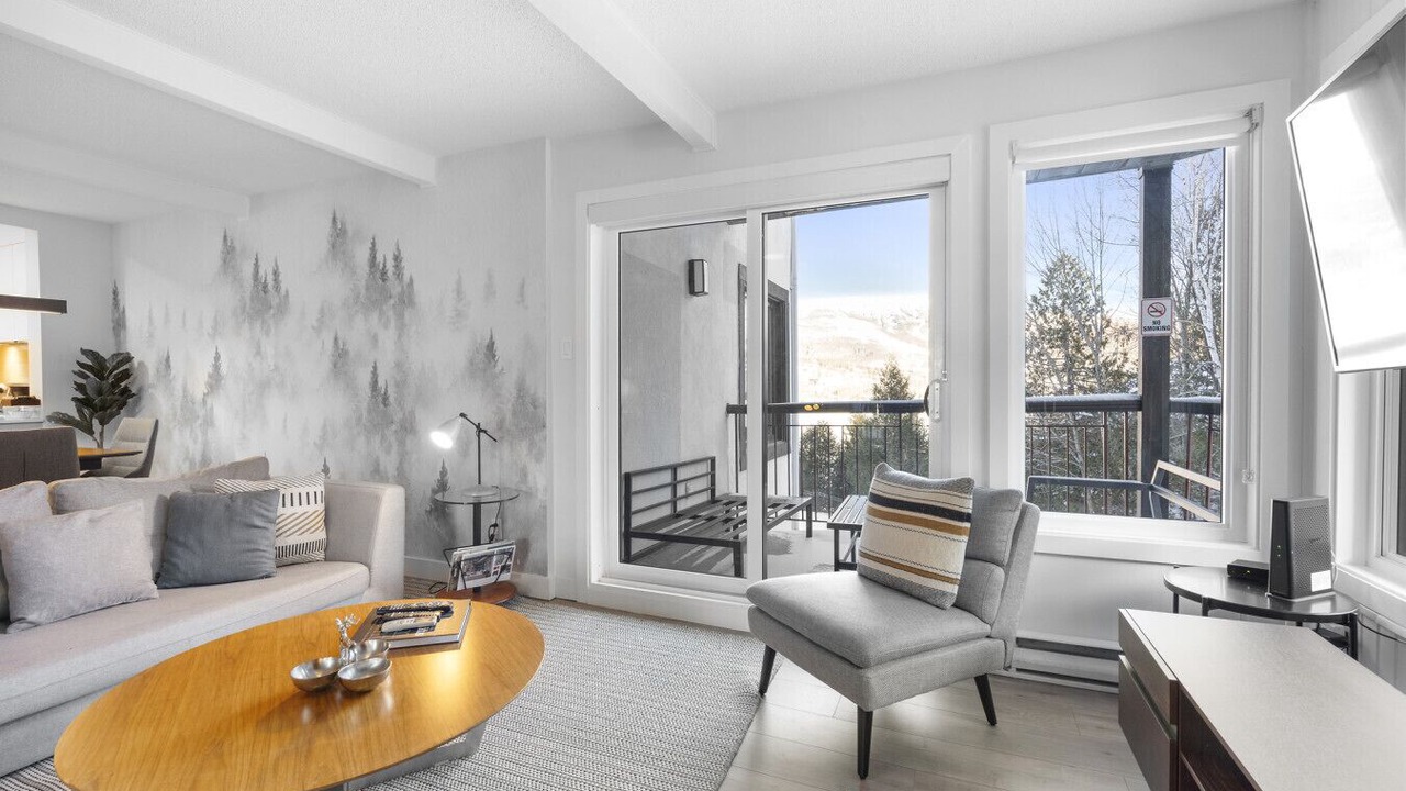 Photo of Livingroom in Mont-Tremblant