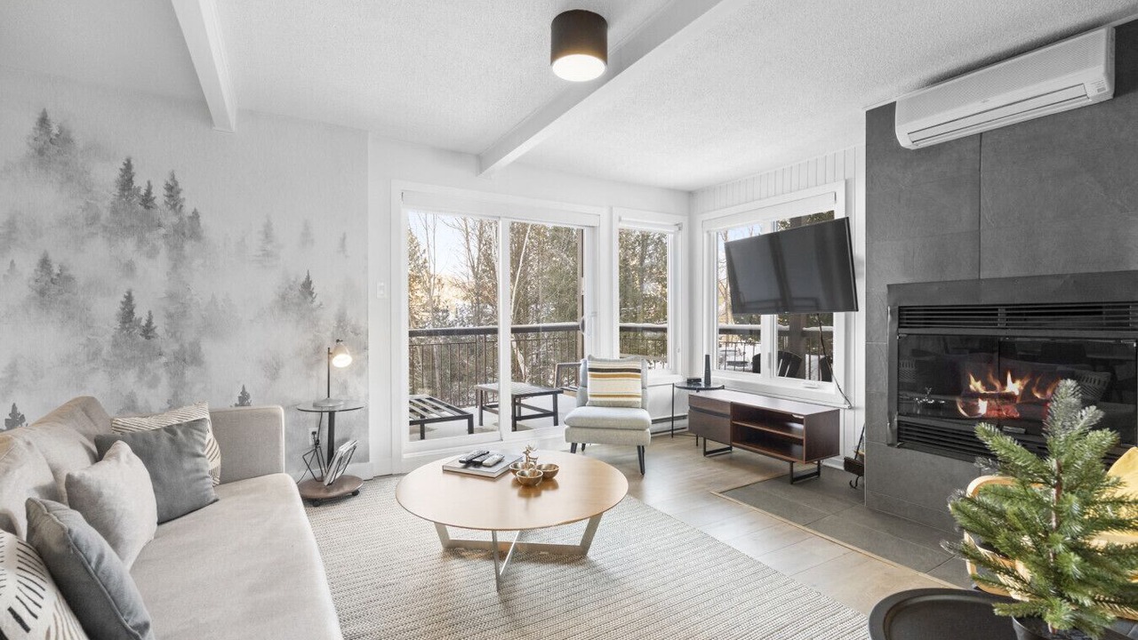 Photo of Livingroom in Mont-Tremblant