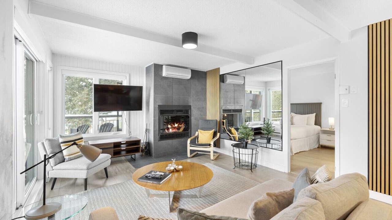 Photo of Livingroom in Mont-Tremblant