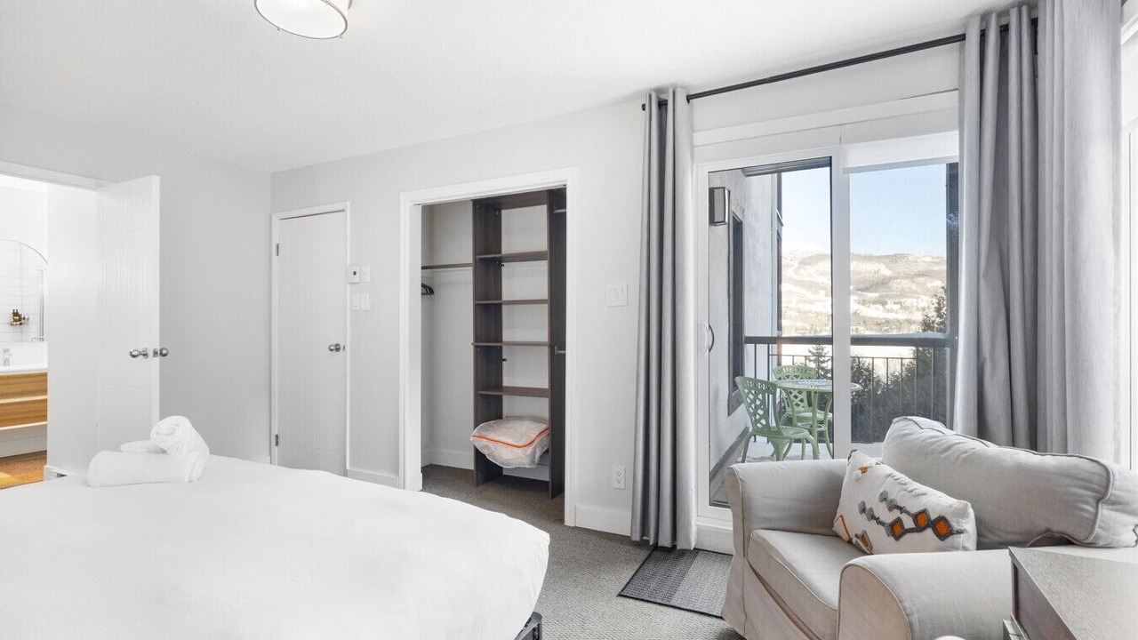 Photo of Bedroom in Mont-Tremblant