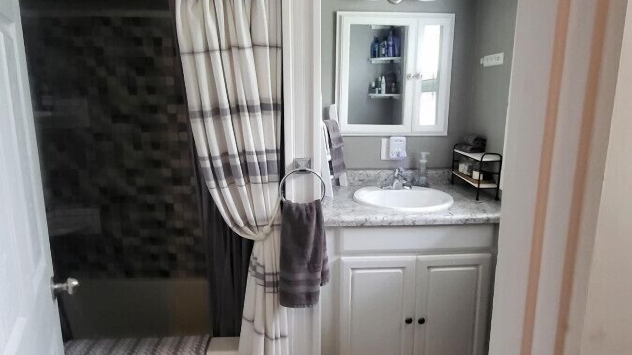 Photo of Bathroom in Smyrna