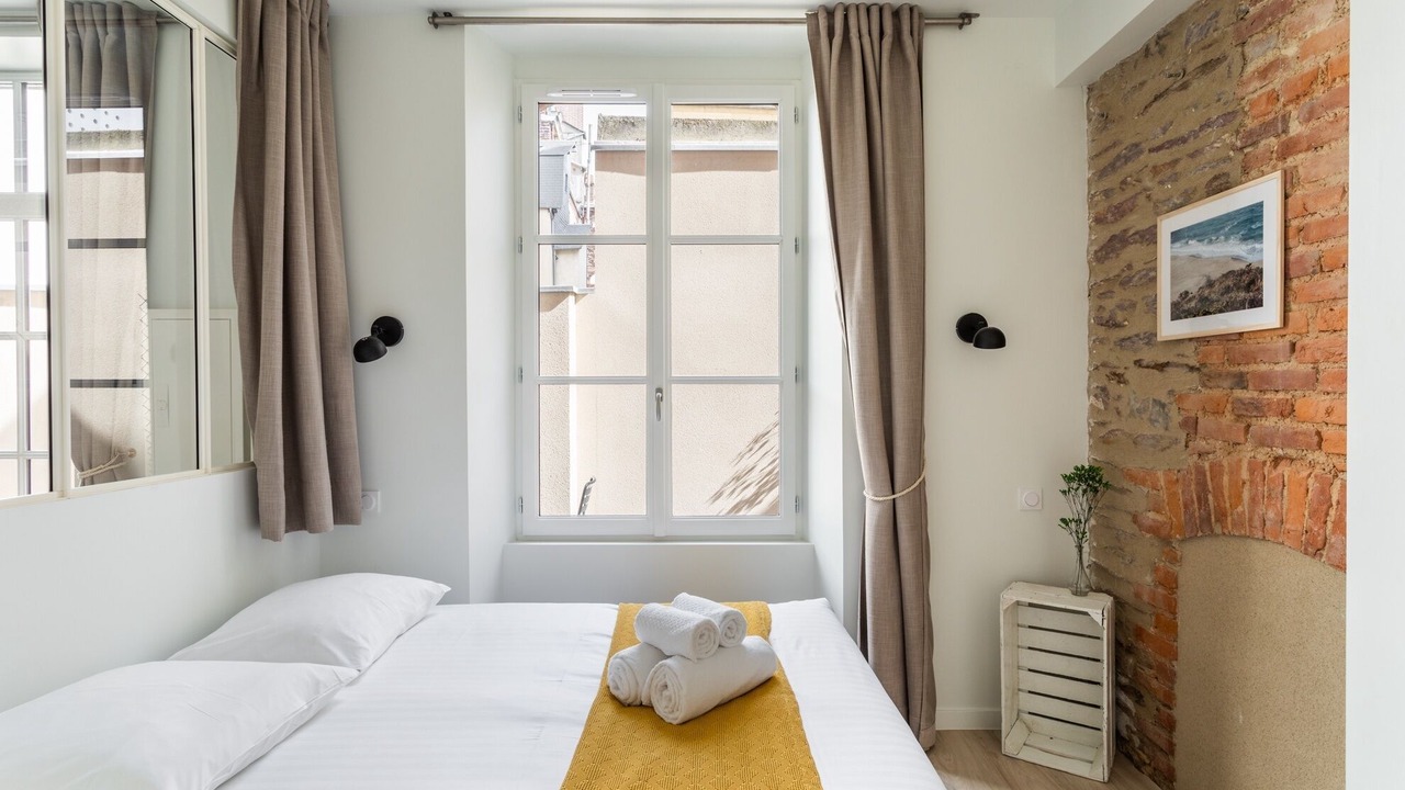 Photo of Bedroom in Centre