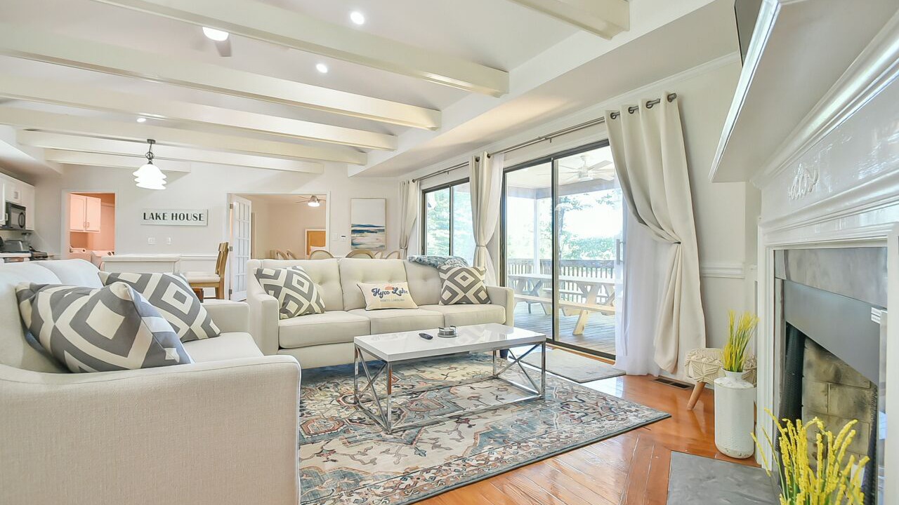 Photo of Livingroom in Semora