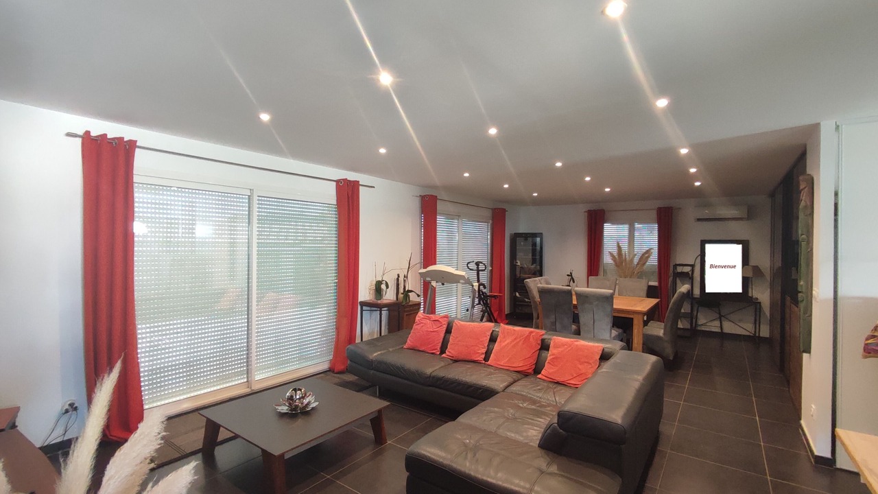 Photo of Livingroom in Saint-Aunes