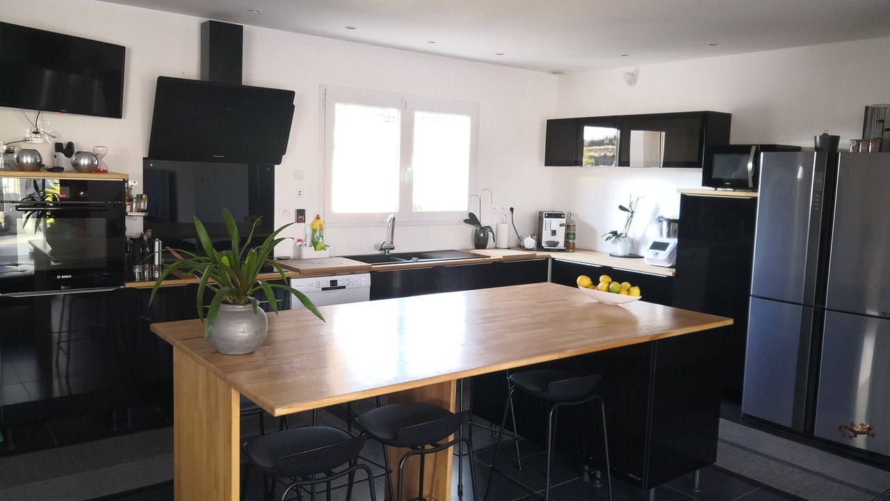 Photo of Kitchen in Saint-Aunes