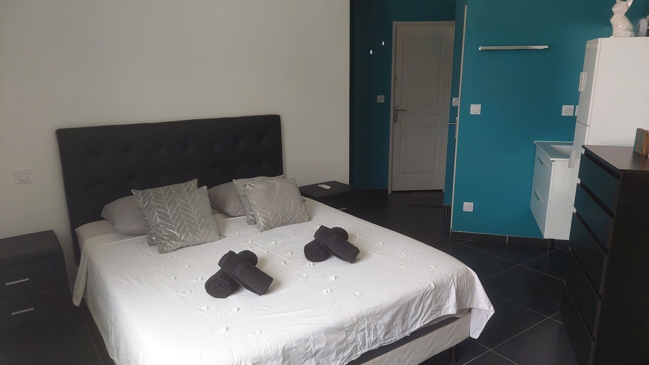 Photo of Bedroom in Saint-Aunes