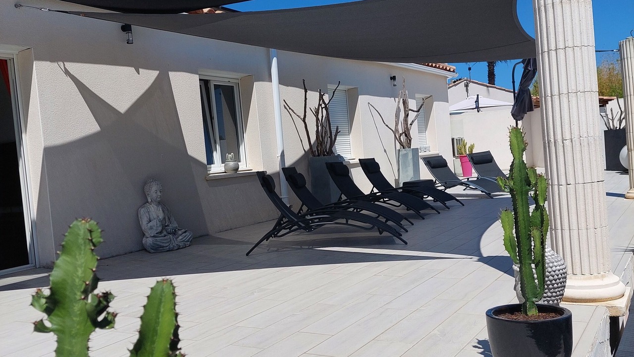 Photo of Patio Balcony in Saint-Aunes