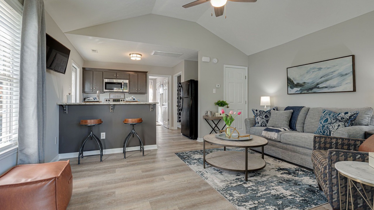 Photo of Livingroom in Lewisburg