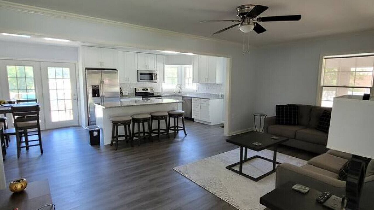 Photo of Livingroom in New Bern